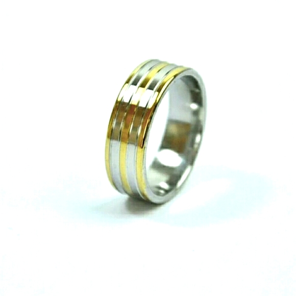 New Men's Stainless Steel Two - Tone Wedding Ring / Band - Picture 2 of 4